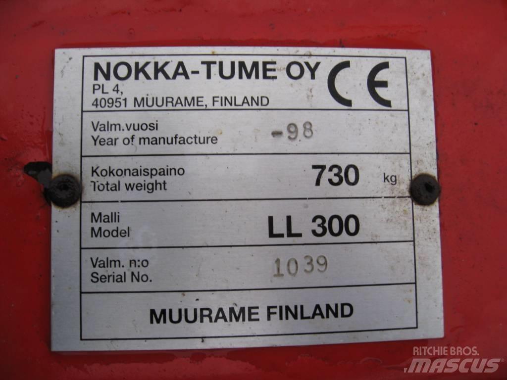 Esko LL300 Снігомітли