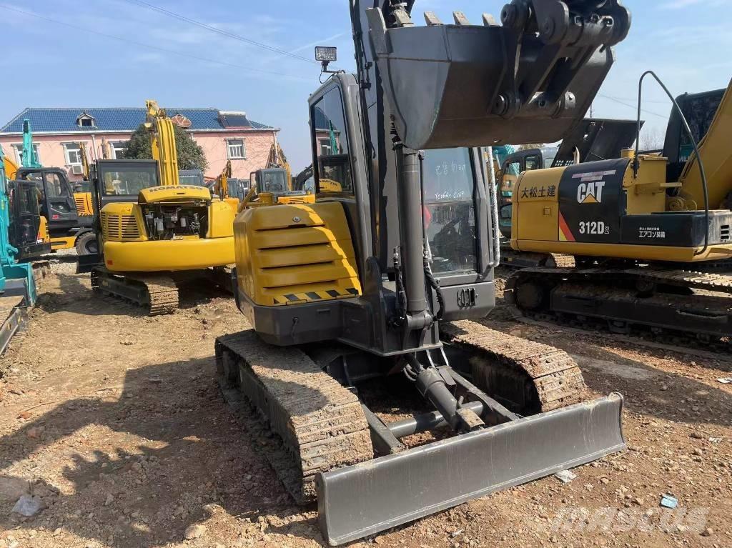 Volvo EC60C Гусеничні екскаватори