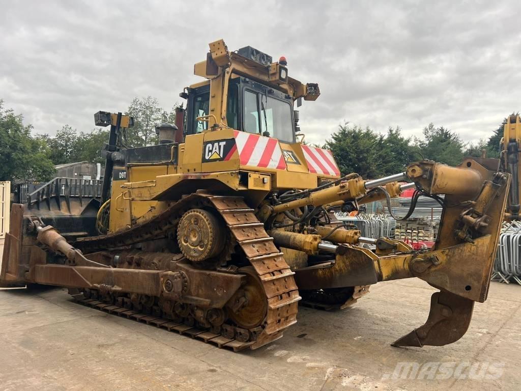 CAT D 9 T Гусеничні бульдозери