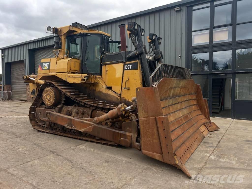 CAT D 9 T Гусеничні бульдозери