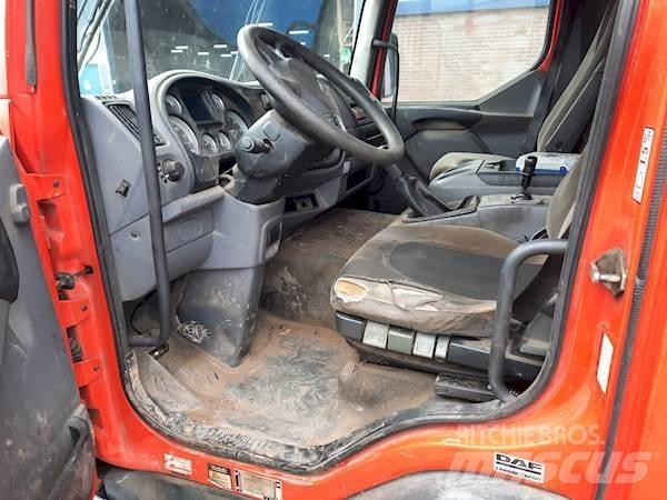 DAF LF45.220 Вантажівки-платформи/бокове розвантаження