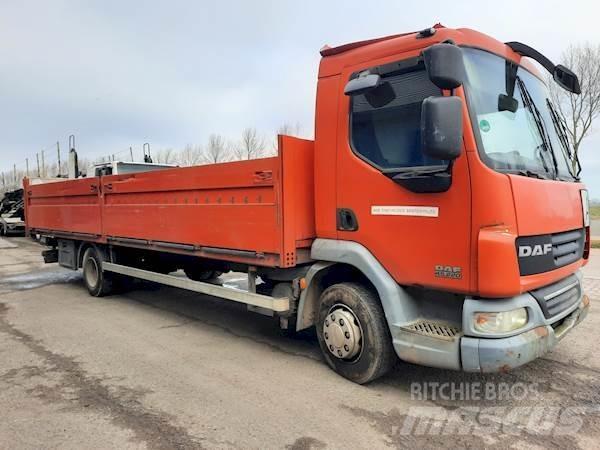DAF LF45.220 Вантажівки-платформи/бокове розвантаження