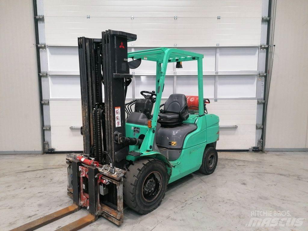 Mitsubishi FG35NT Газові навантажувачі