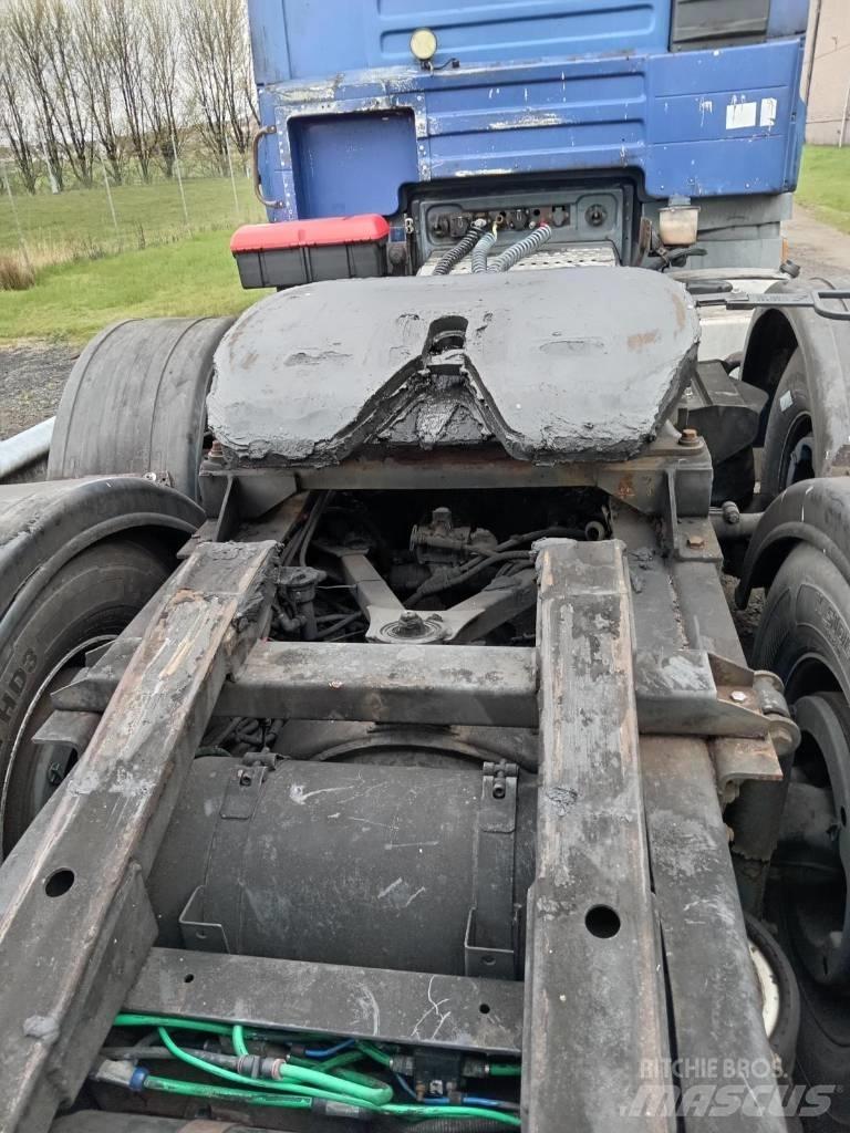 ERF EC11 Тягачі