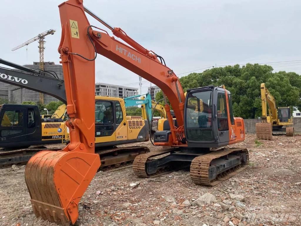 Hitachi ZX 120 Гусеничні екскаватори