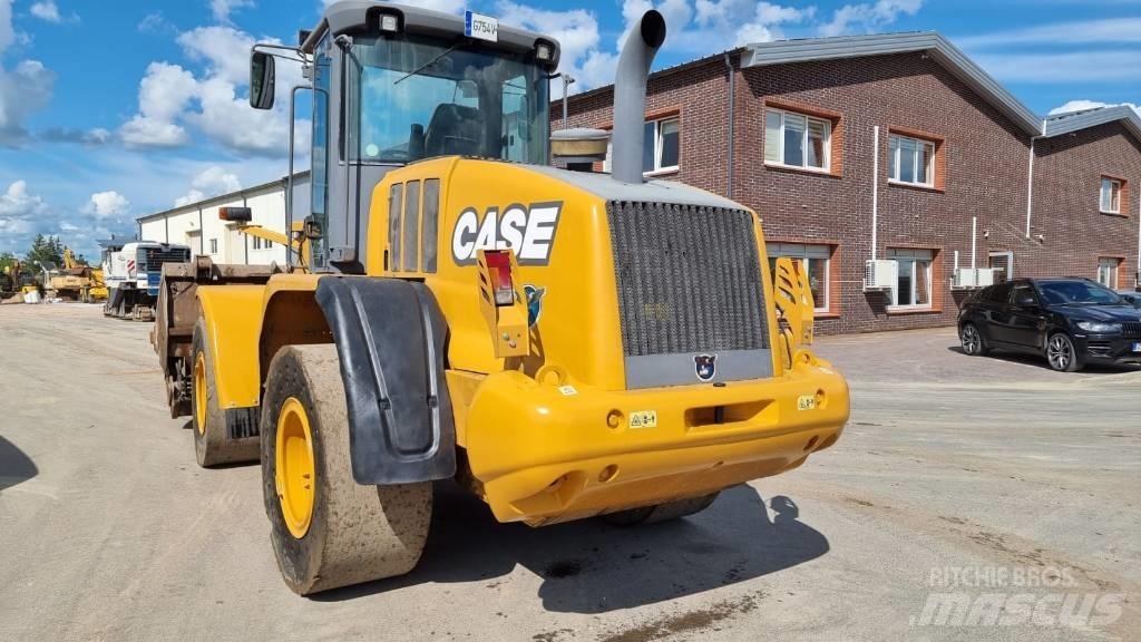 CASE 721 F Фронтальні навантажувачі