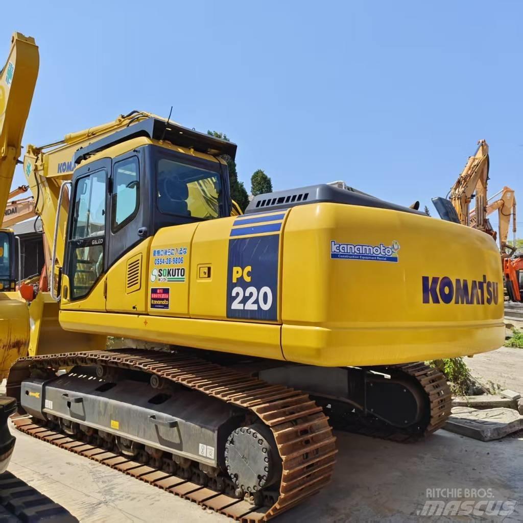 Komatsu PC 220 Гусеничні екскаватори