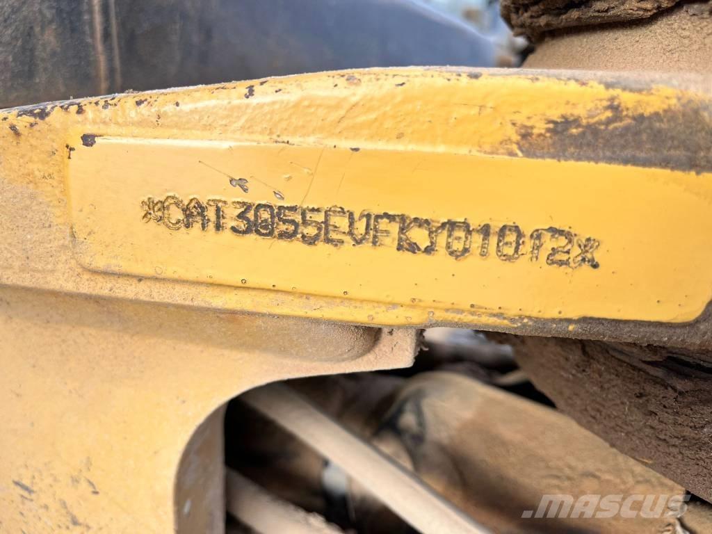 CAT 305.5 Міні-екскаватори < 7т