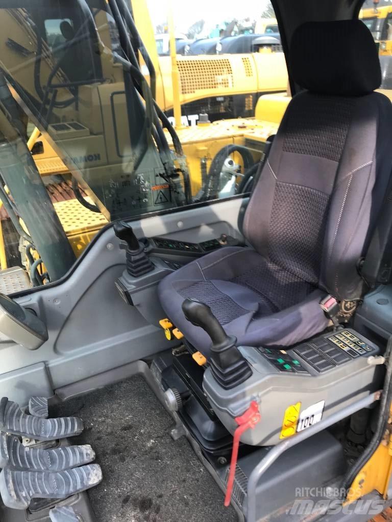 Volvo EC140B Гусеничні екскаватори