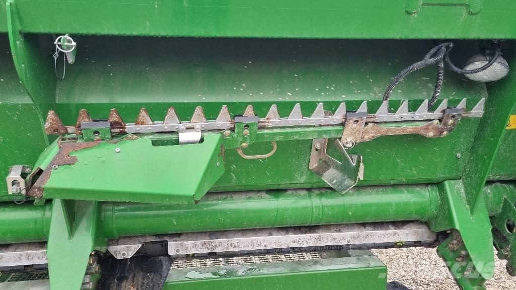 John Deere T670i Зернозбиральні комбайни