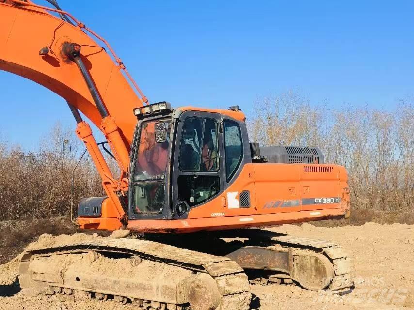 Doosan DX 380 LC Гусеничні екскаватори