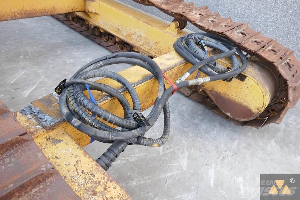 Delta Track set Шасі