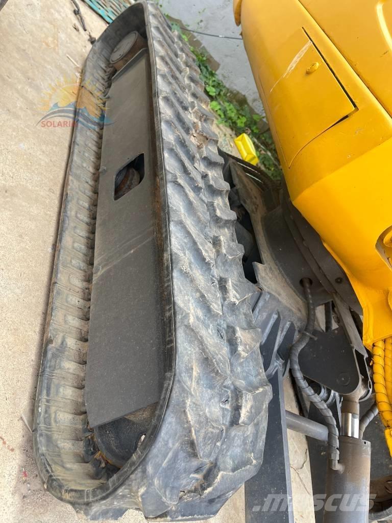 Komatsu PC20MR-3 Міні-екскаватори < 7т