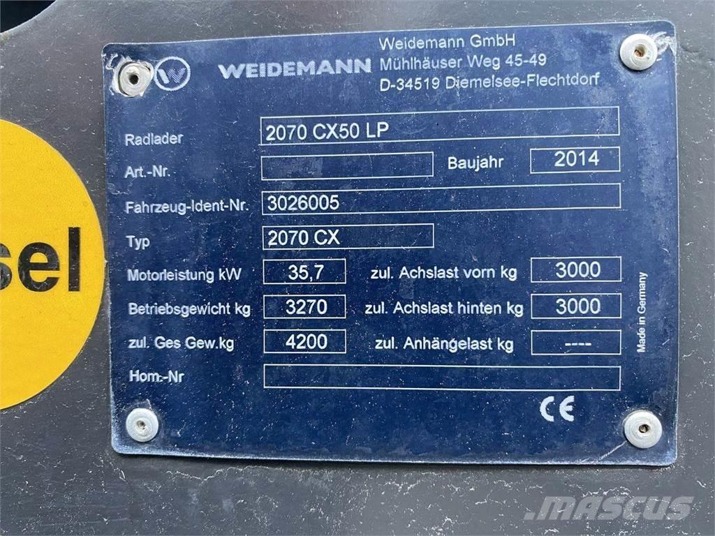 Weidemann 2070 Багатофункціональне обладнання для вантажних і землекопальних робіт