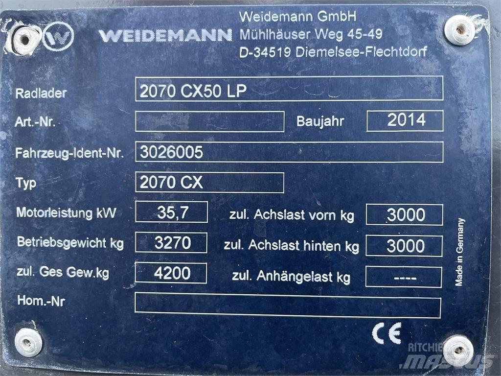 Weidemann 2070 Багатофункціональне обладнання для вантажних і землекопальних робіт