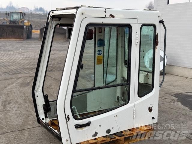 Liebherr R 944 B CAB Кабіна