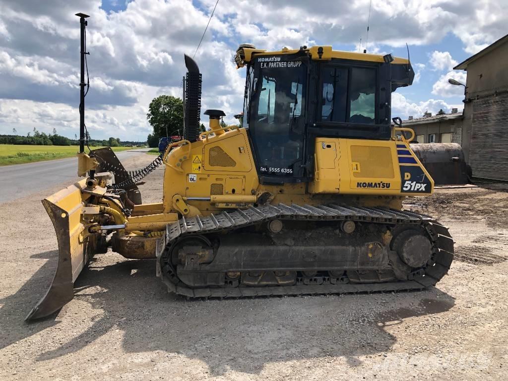 Komatsu D51PX-24 Гусеничні бульдозери