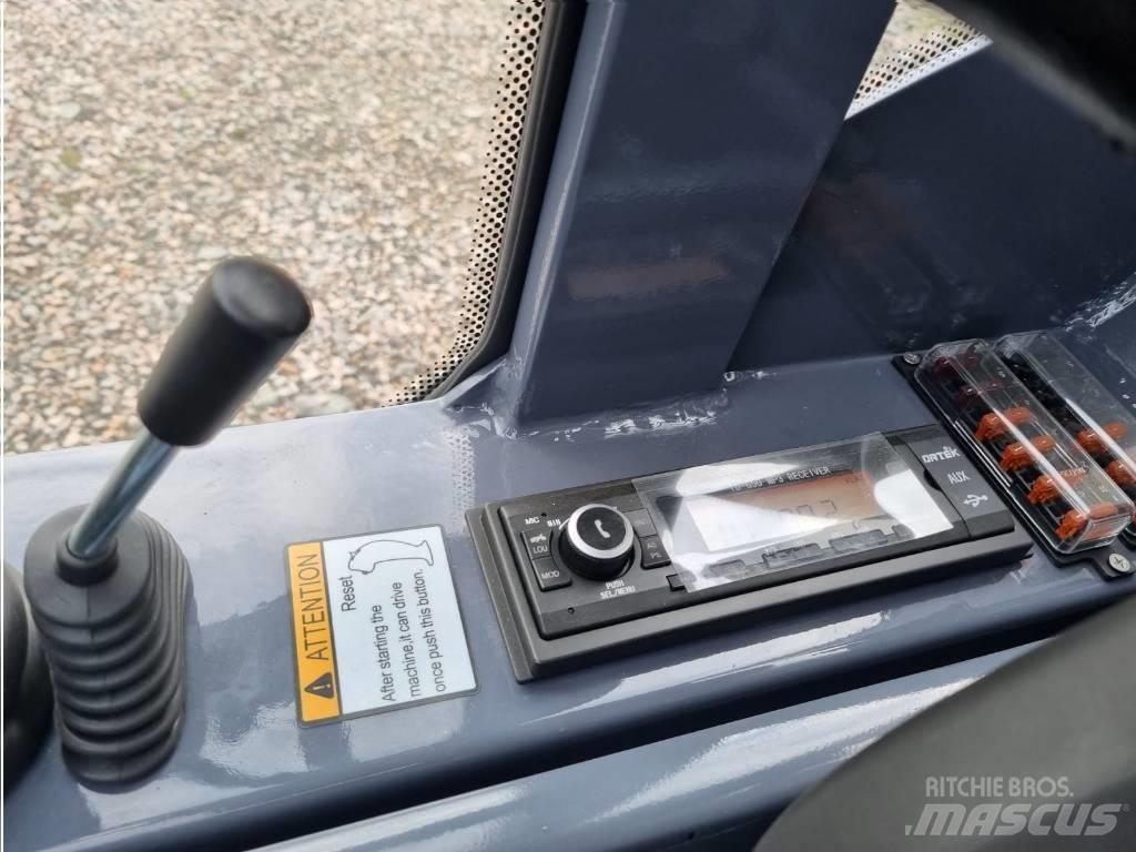 VM Loader 1026 LXC Малі навантажувачі