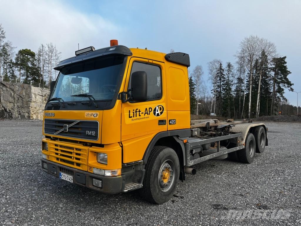 Volvo FM 12 420 Вантажівки з гаковим підйомом