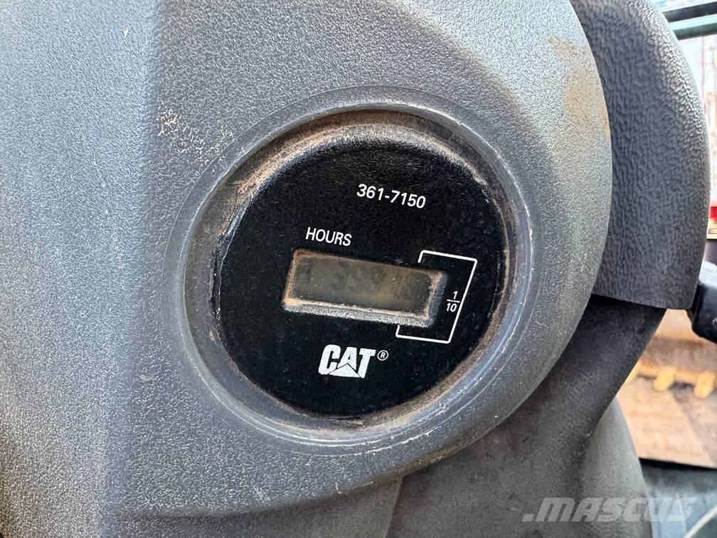 CAT CS 76 Котки тротуарні