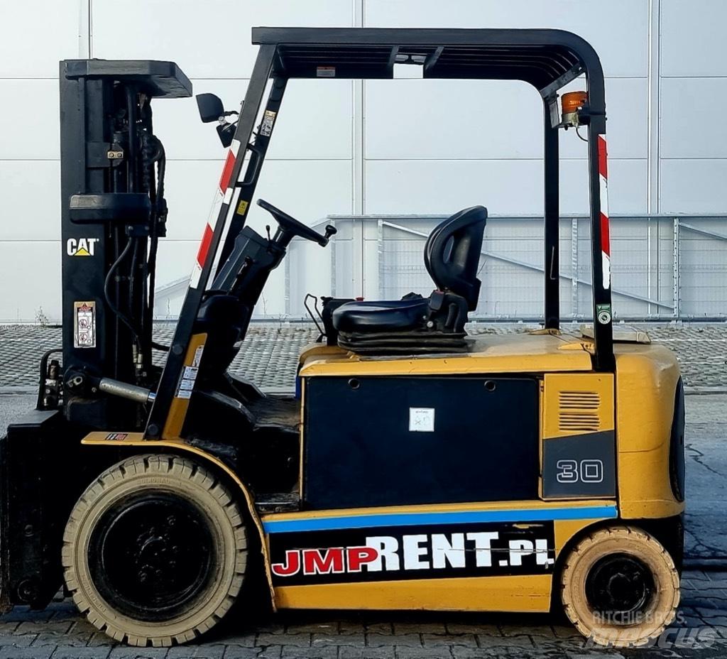 CAT EP 30 K PAC Електронавантажувачі