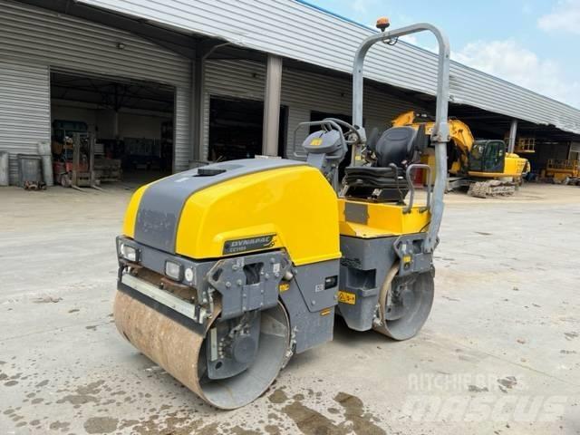 Dynapac CC 1100 Котки тротуарні