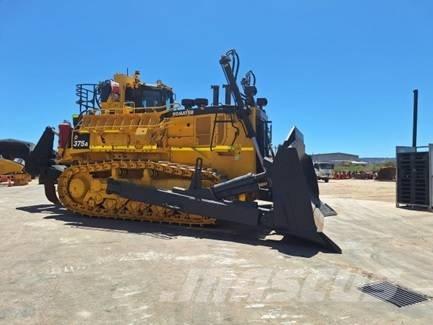 Komatsu D 375 A-8 Гусеничні бульдозери