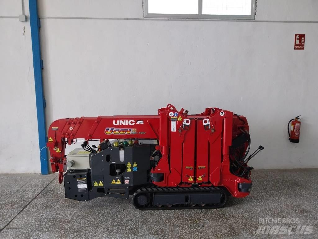 Unic URW 295 Міні-крани