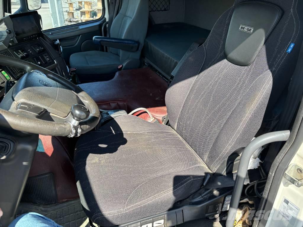 Volvo FM 460 Plogbil Вантажівки з гаковим підйомом