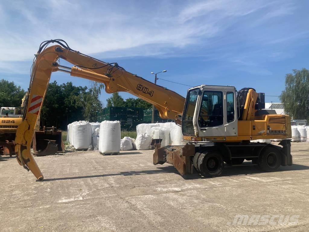 Liebherr A 904 Перевантажувачі металобрухту/промислові навантажувачі