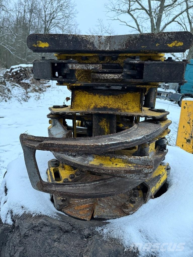 Moipu M240 EFi Валочно-пакетувальні машини