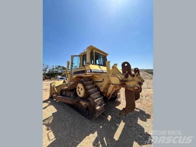 CAT D6H Гусеничні бульдозери