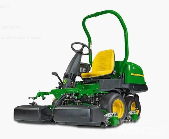 John Deere 2500 A Газонокосарки