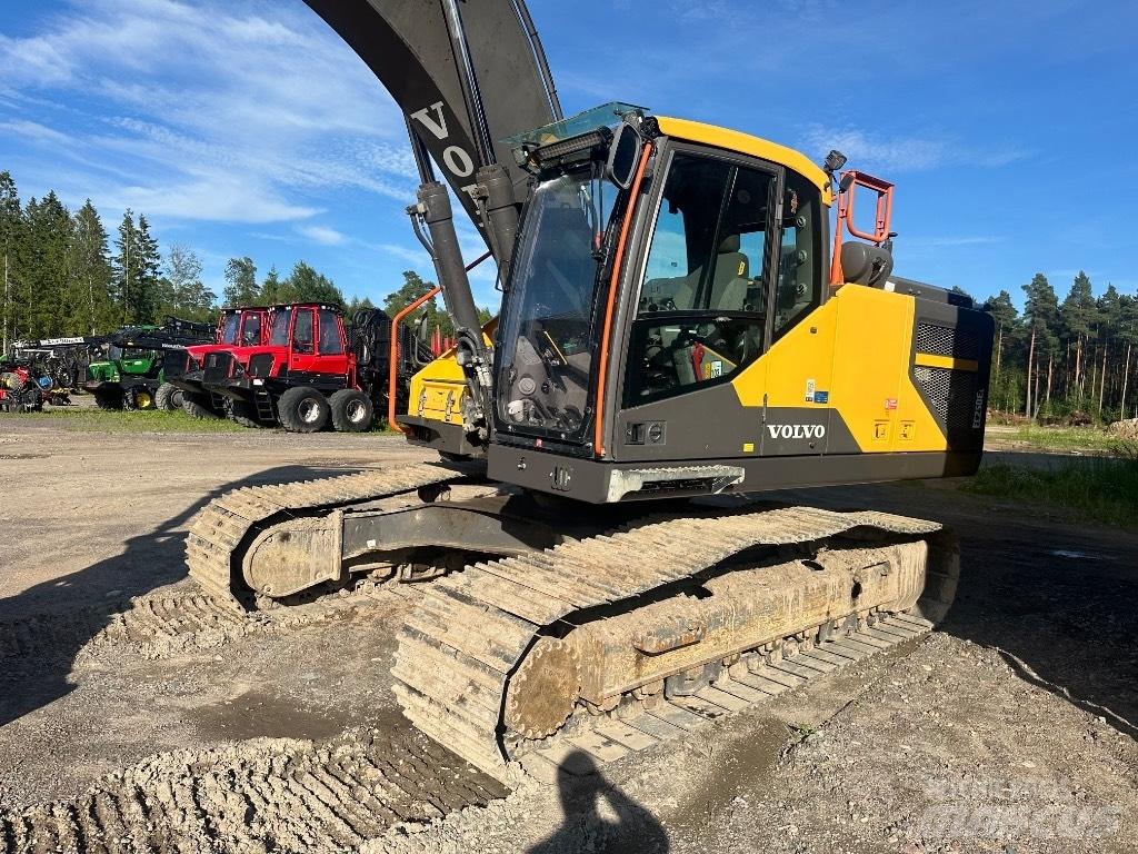 Volvo EC 250 EL Гусеничні екскаватори