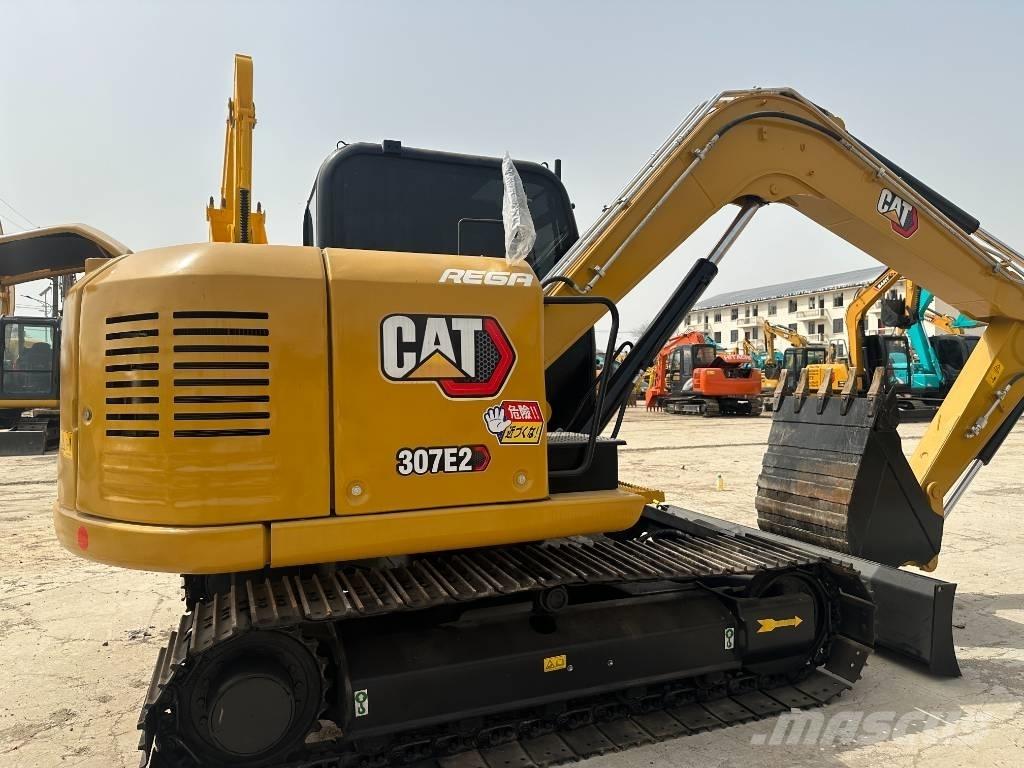 CAT 307 Середні екскаватори 7т. - 12т.