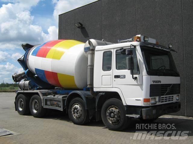 Volvo FL 12 Бетономішалки (Автобетонозмішувачі)