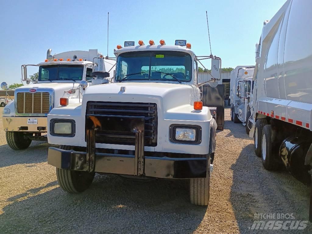 Mack RD 688 S Сміттєвози