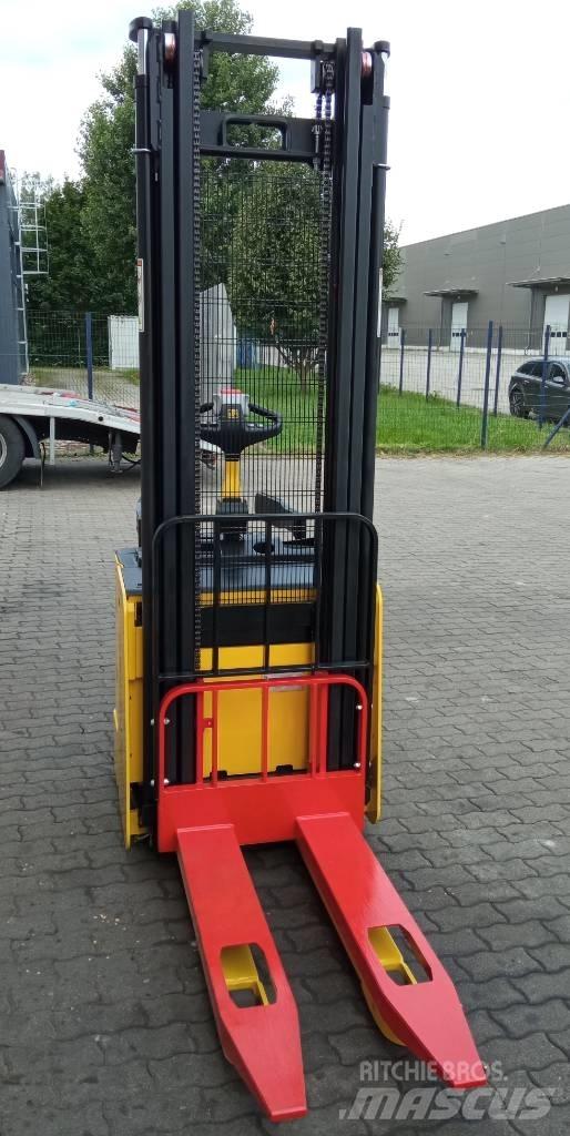 Hyster S1.5S Ручний візок