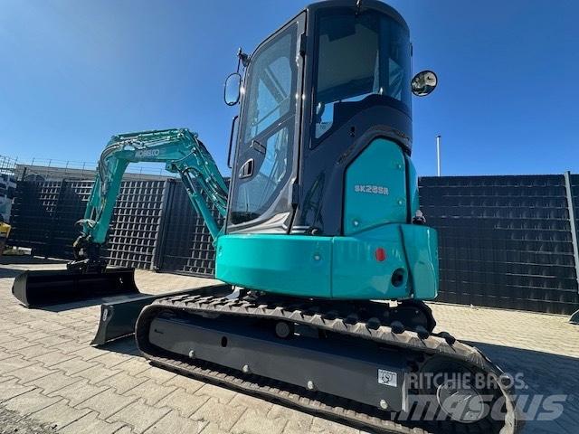Kobelco SK26SR-7 Міні-екскаватори < 7т