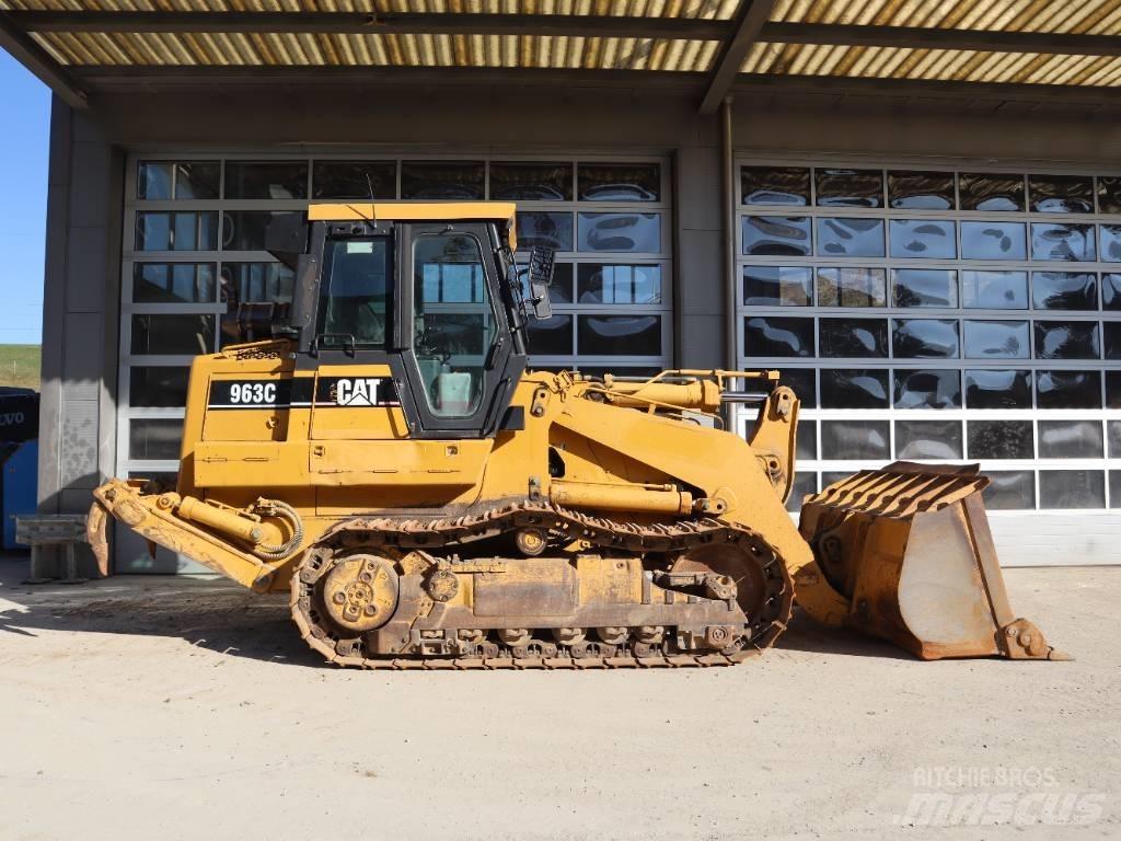 CAT 963 C Гусеничні вантажники