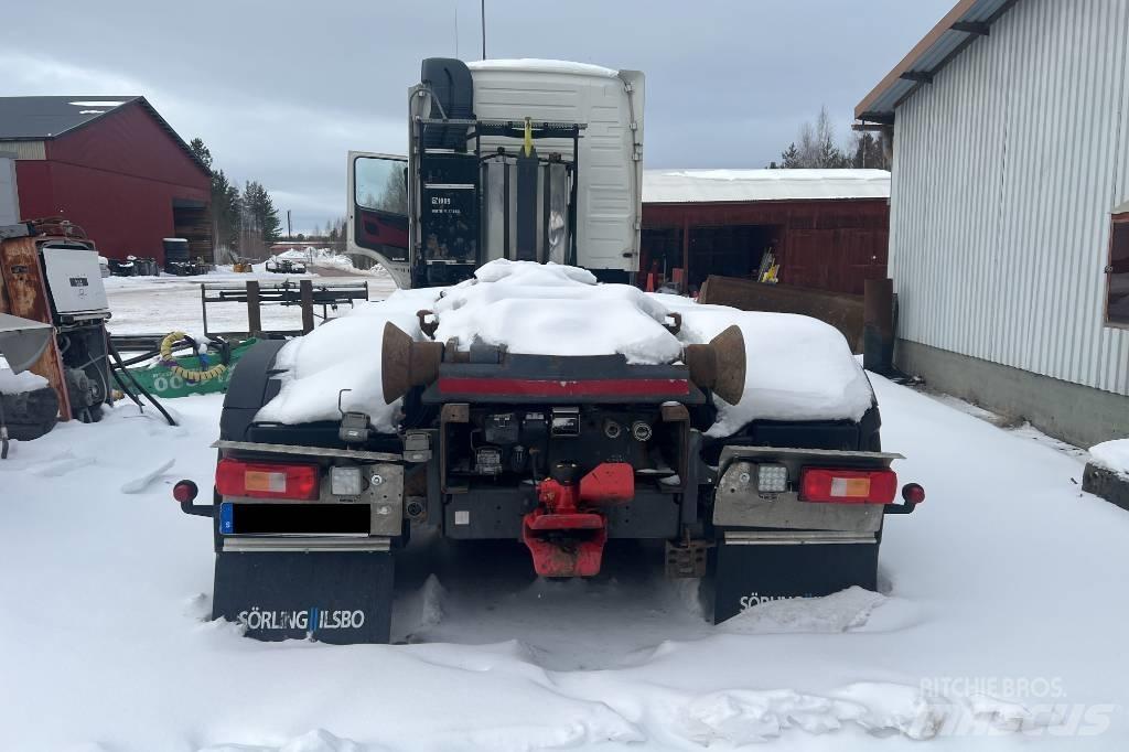 Volvo FM 12 Вантажівки з гаковим підйомом