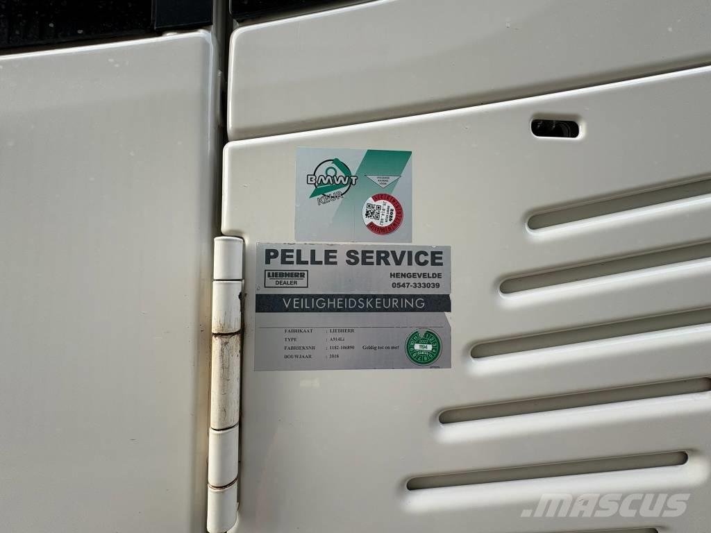 Liebherr A914 Колісні екскаватори