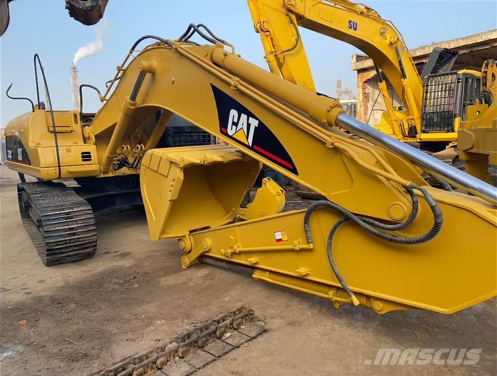 CAT 320 C Гусеничні екскаватори