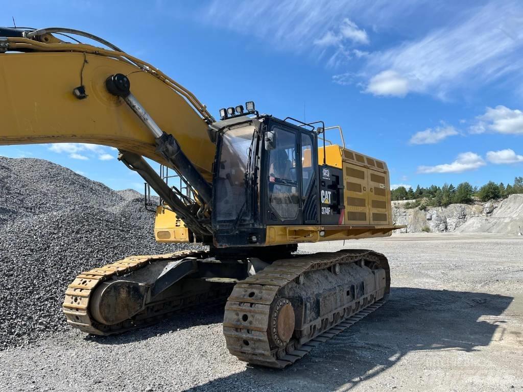 CAT 374 F Гусеничні екскаватори