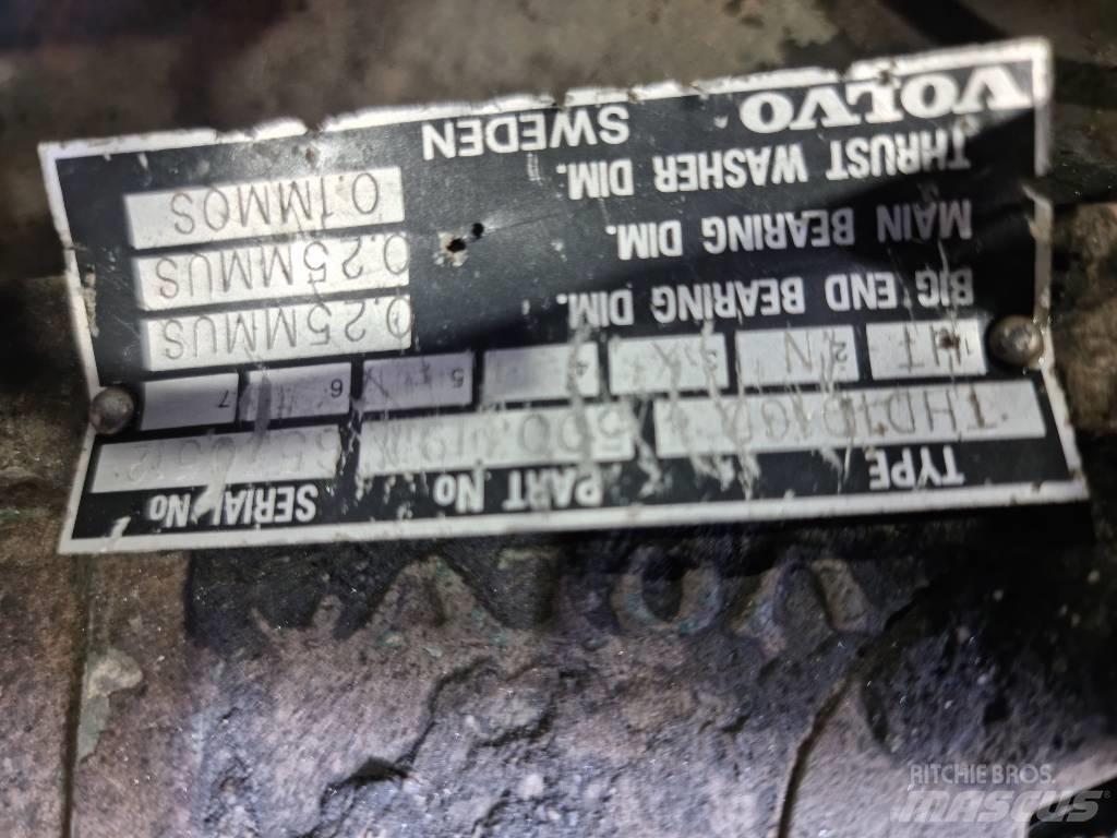 Volvo THD101GD Двигуни