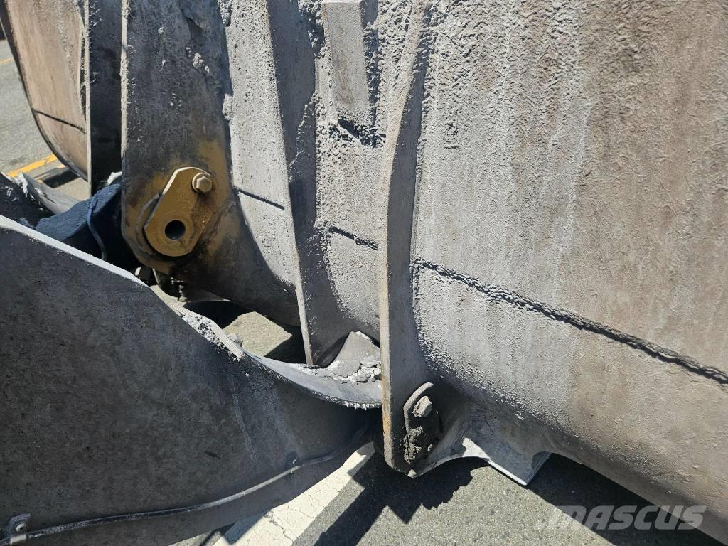 CAT 972H Фронтальні навантажувачі