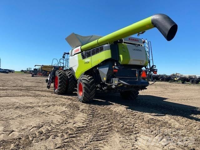 CLAAS 8700 Зернозбиральні комбайни