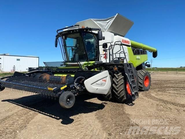 CLAAS 8700 Зернозбиральні комбайни
