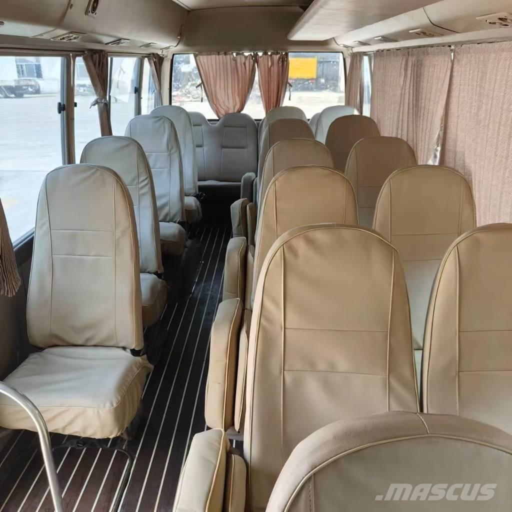 Toyota Coaster Bus Мікроавтобуси