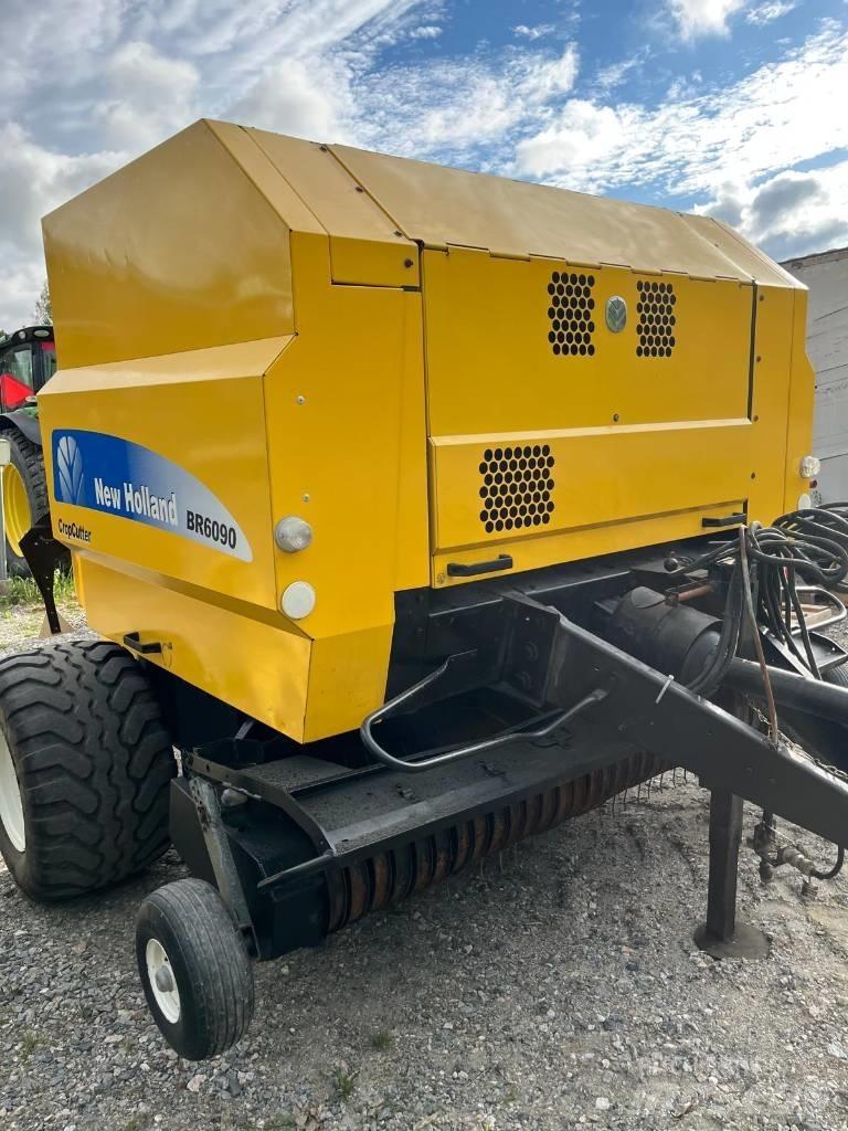 New Holland BR 6090 Рулонні прес-підбирачі